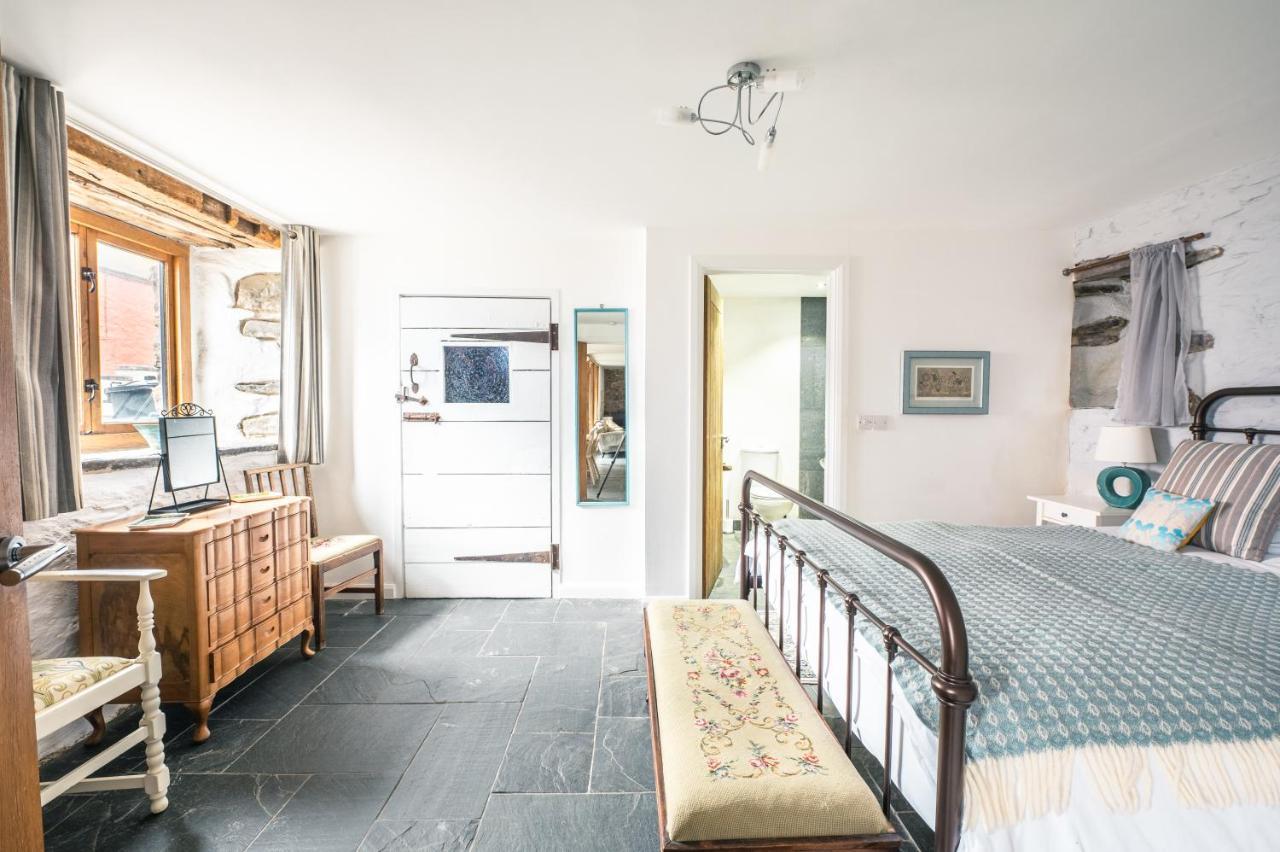 St Davids Hideaway With Roll-Top Bath & Log Burner エクステリア 写真